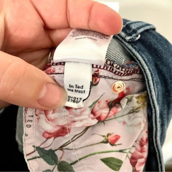 Ted Baker Khlowe Floral Embroidered Boyfriend Jeans - Picture 13 of 13